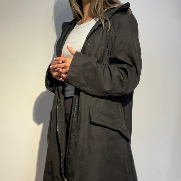 LONG BLACK PARKA | WOMENS | S-M - Picture 2 of 5